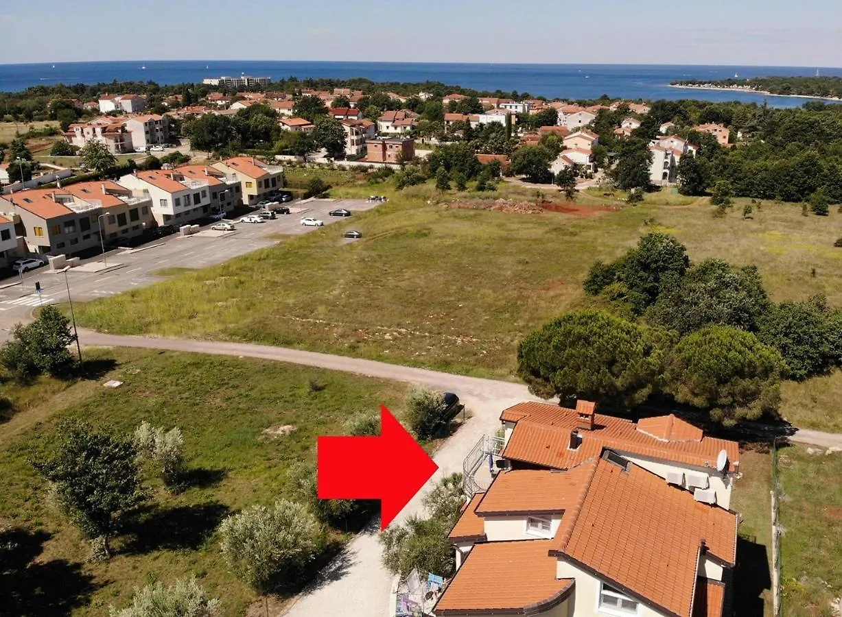 Apartment Tomic M 6 For 4 Persons With Pool In Maj Porec Croatia