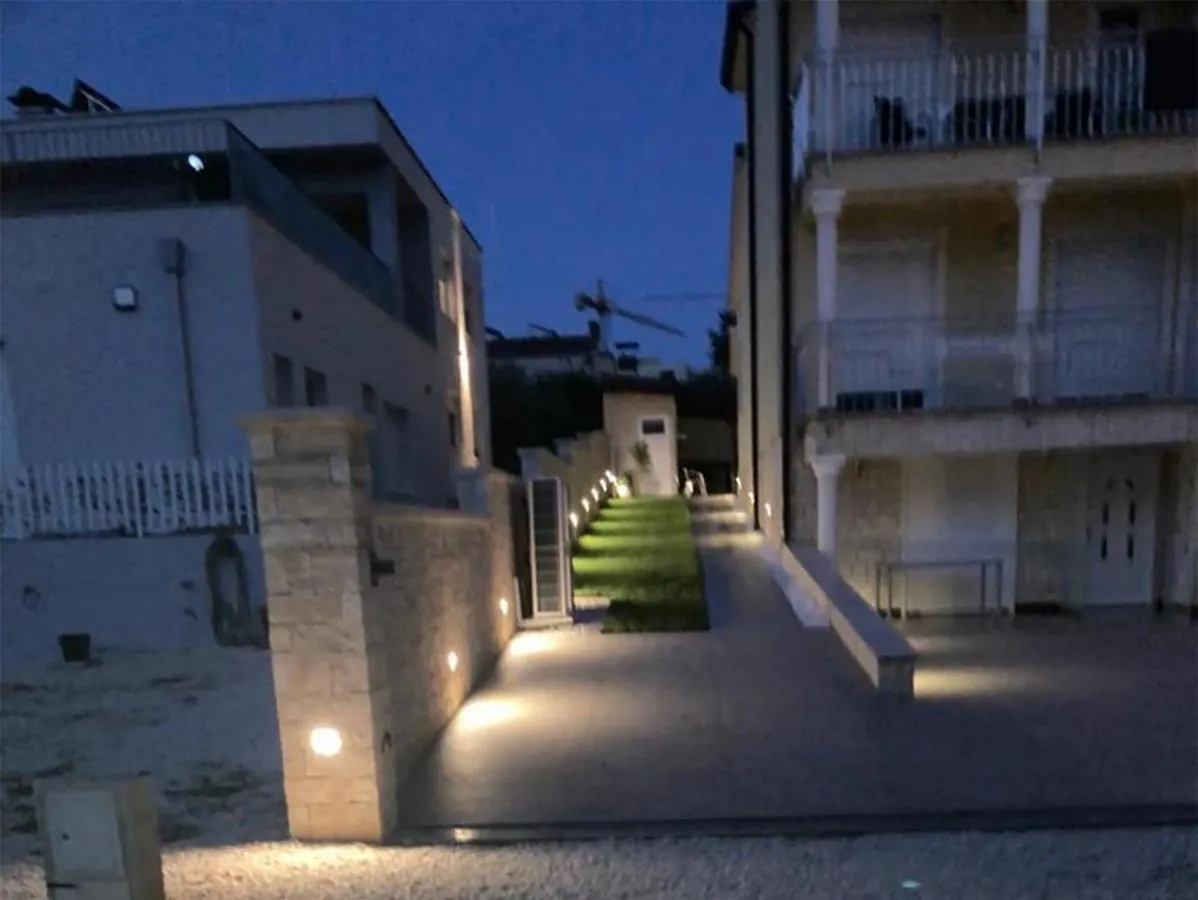 Apartment Tomic M 6 For 4 Persons With Pool In Maj Porec